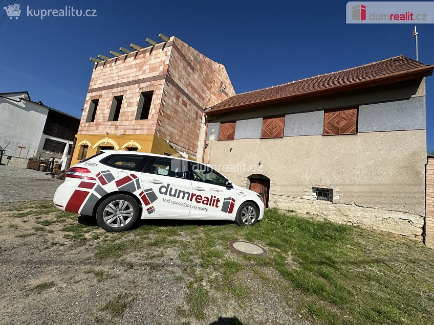 Prodej  garáže 61 m^2 Vinařská, Čejkovice 