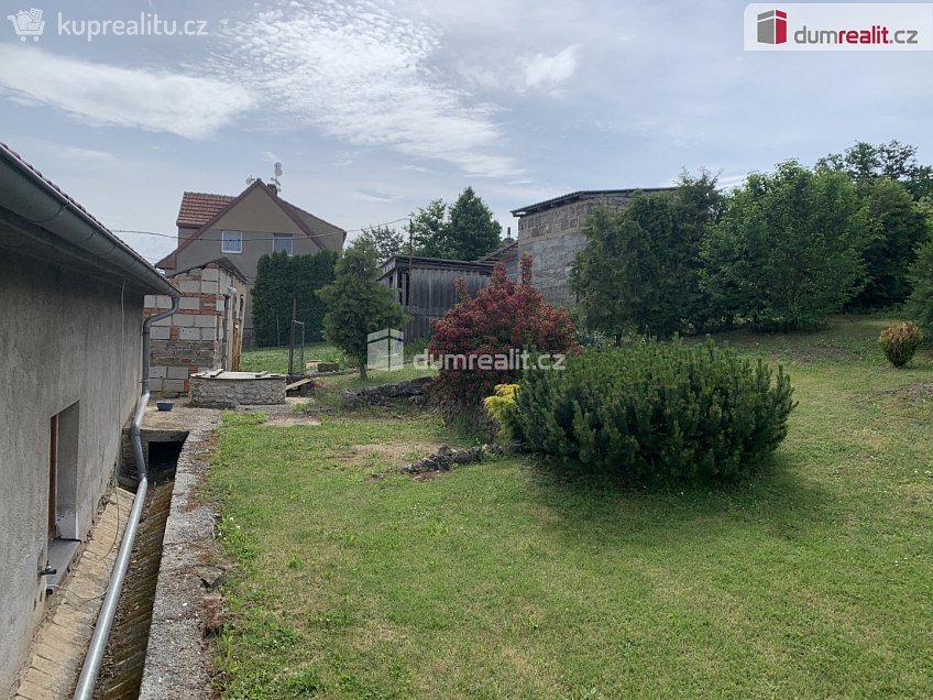 Prodej  rodinného domu 151 m^2 Prof. Krbce, Tmaň 