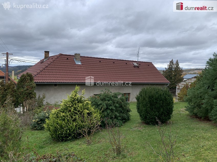 Prodej  rodinného domu 151 m^2 Prof. Krbce, Tmaň 