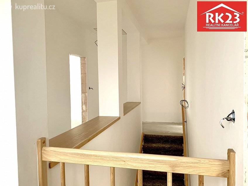 Prodej  rodinného domu 200 m^2 Velká Hleďsebe, Velká Hleďsebe 