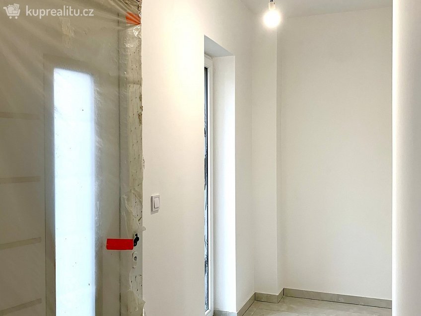 Prodej  rodinného domu 200 m^2 Velká Hleďsebe, Velká Hleďsebe 