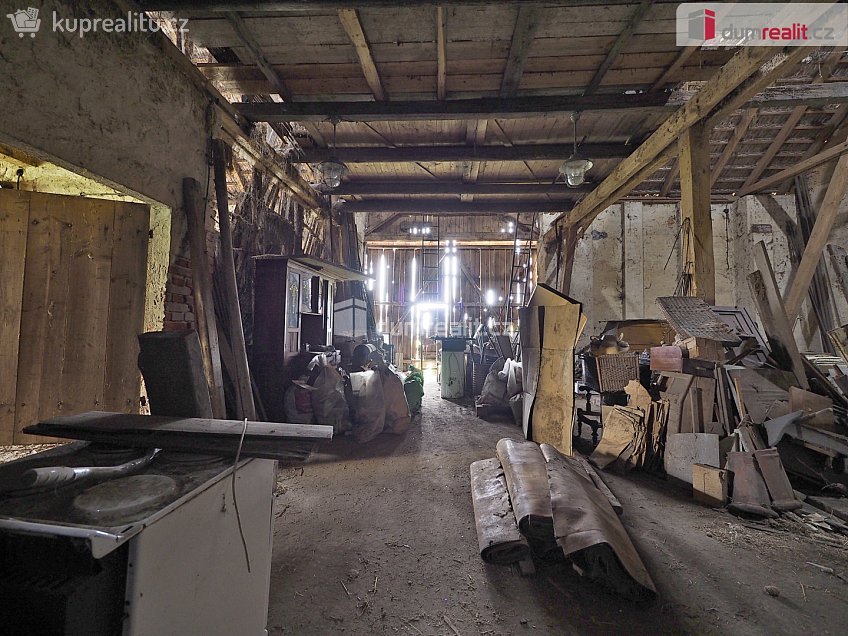Prodej  výrobních prostor 4412 m^2 Boleslavská, Mšeno 