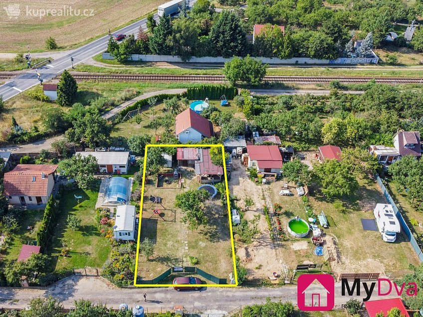 Prodej  zahrady 476 m^2 Dobšice, Dobšice 