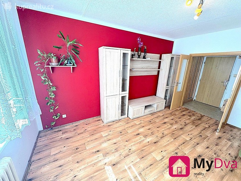 Pronájem bytu 3+1 74 m^2 Jar. Haška, Třebíč 