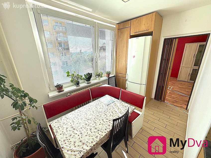 Pronájem bytu 3+1 74 m^2 Jar. Haška, Třebíč 