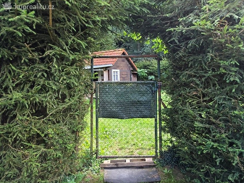 Pronájem  zahrady 261 m^2 Radvanice, Radvanice 