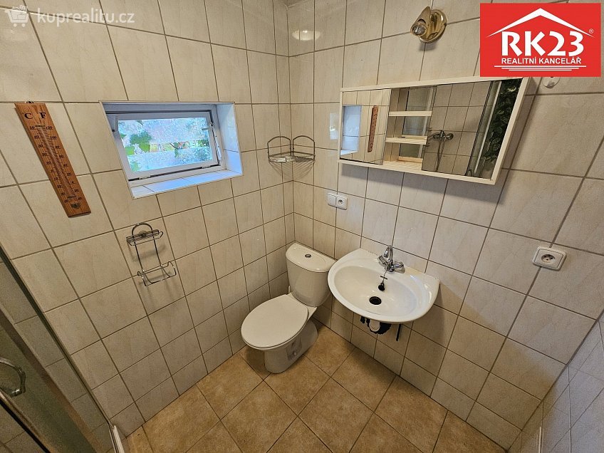 Prodej  chaty 22 m^2 Valy, Valy 