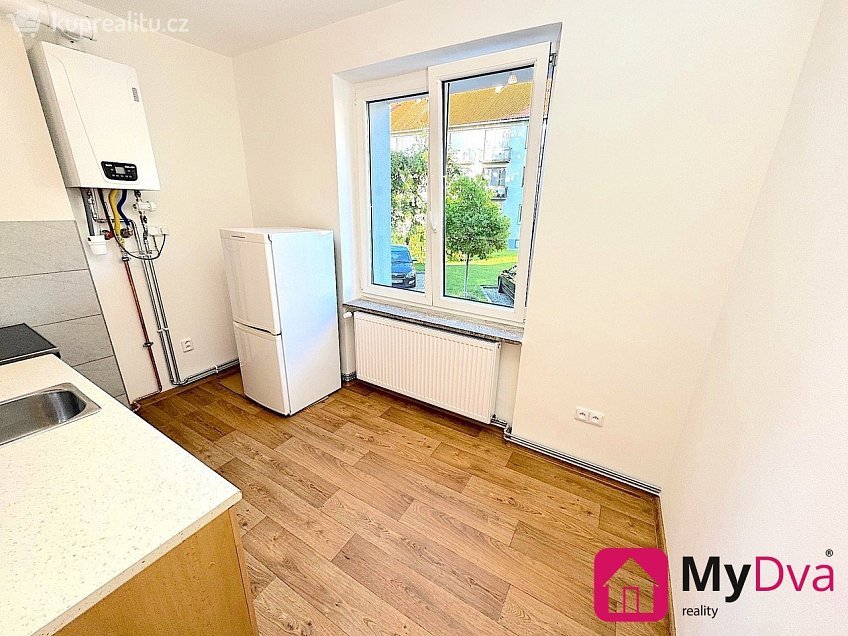 Pronájem bytu 3+1 63 m^2 Jana Žižky, Telč 