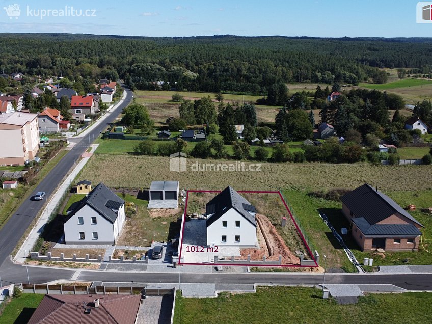 Prodej  rodinného domu 165 m^2 Jižní, Lužná 