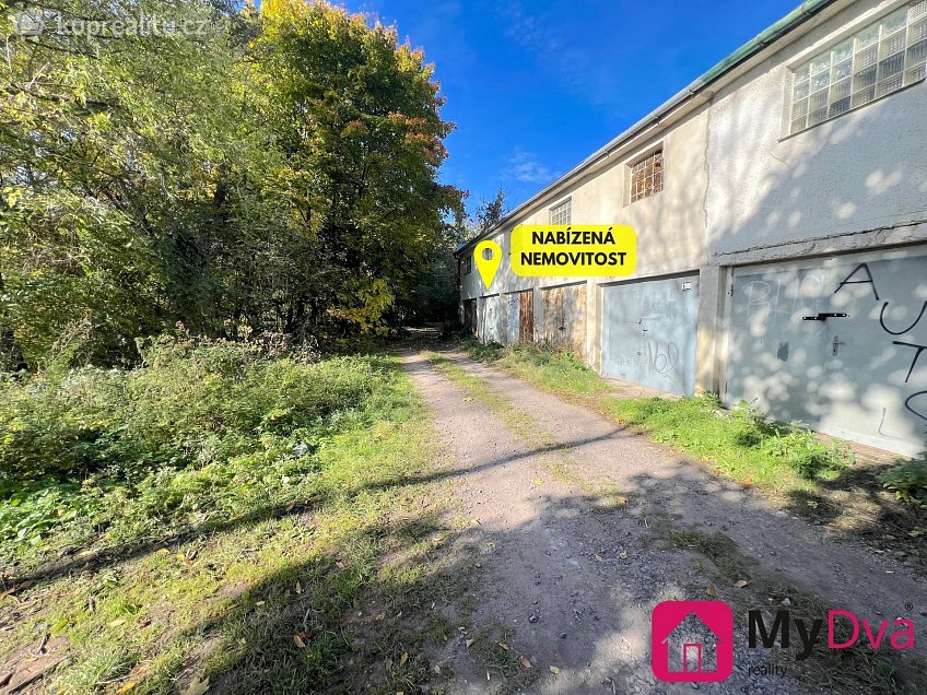 Pronájem  garáže 18 m^2 Znojmo, Znojmo 