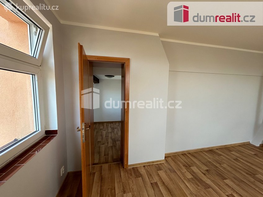 Pronájem bytu 1+kk 50 m^2 Ovčárecká, Kolín 
