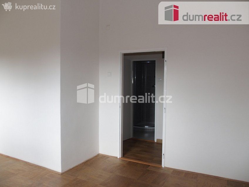 Pronájem  rodinného domu 80 m^2 U Jitky, Český Krumlov 