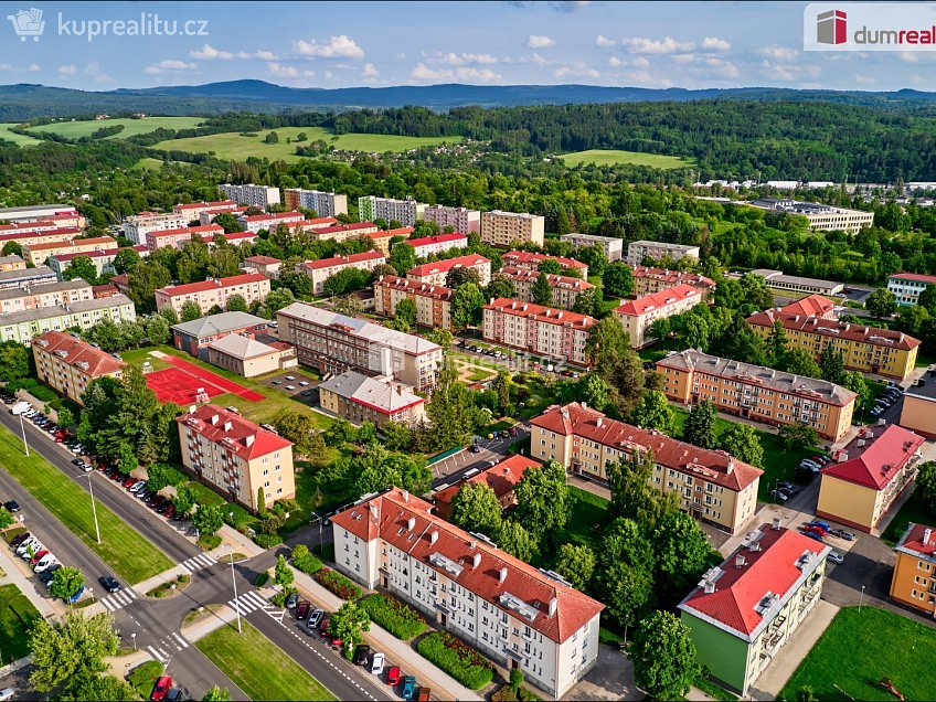 Prodej bytu 3+1 75 m^2 Lidická, Ostrov 