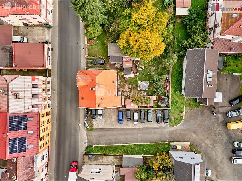 Prodej  rodinného domu 500 m^2 Poštovní, Kadaň 