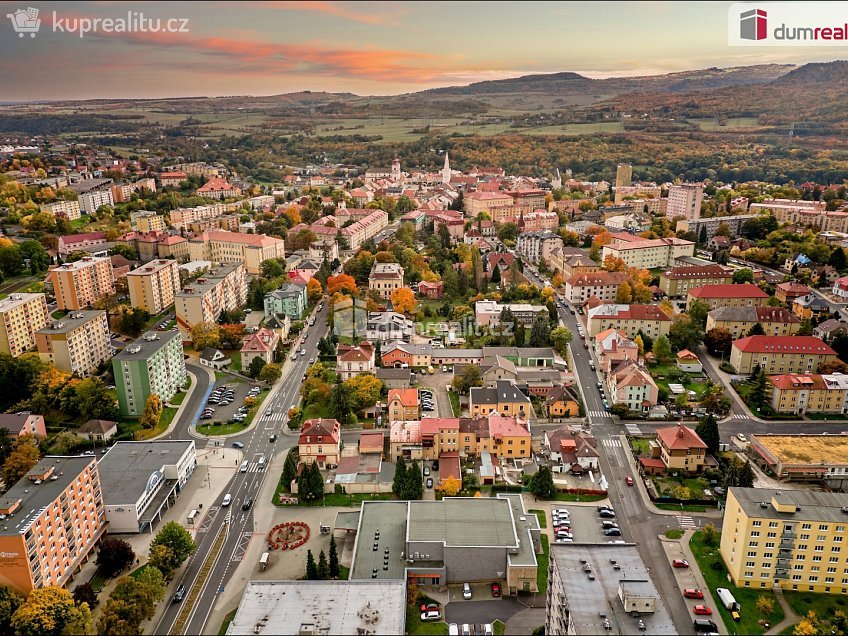 Prodej  rodinného domu 500 m^2 Poštovní, Kadaň 