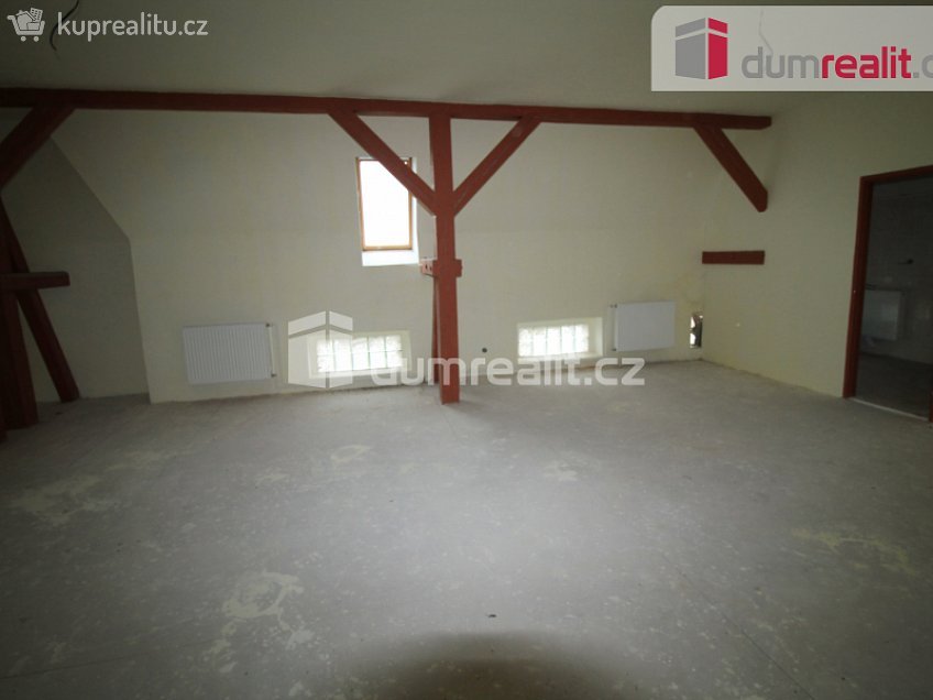 Prodej  činžovního domu 2000 m^2 Aš, Aš 