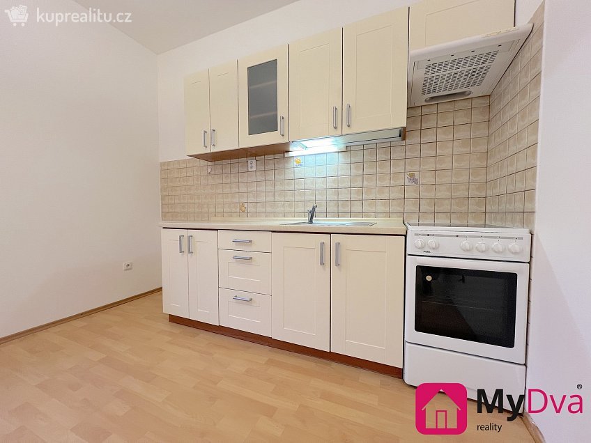 Pronájem bytu 2+kk 34 m^2 Fráni Kopečka, Znojmo 