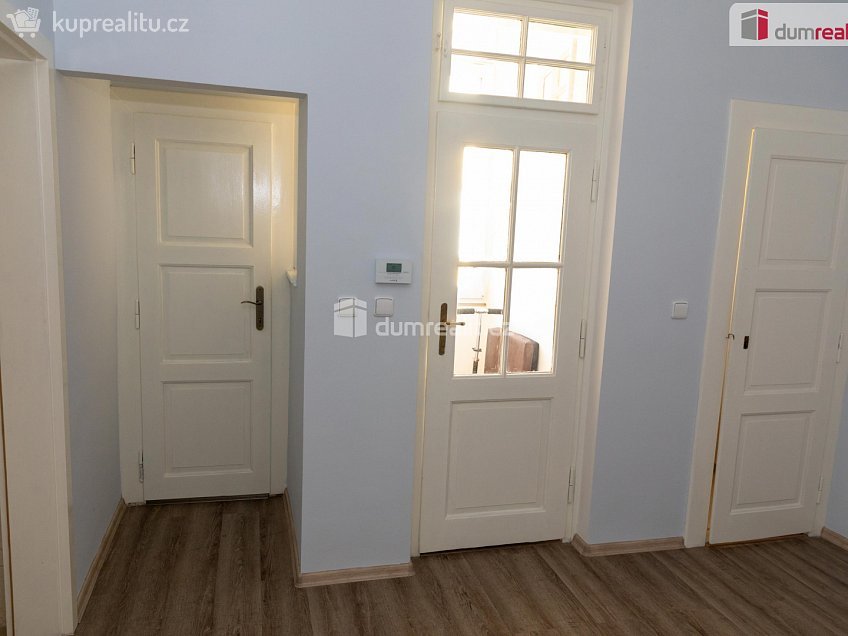 Prodej bytu 2+1 54 m^2 Štěpánkova, Beroun 