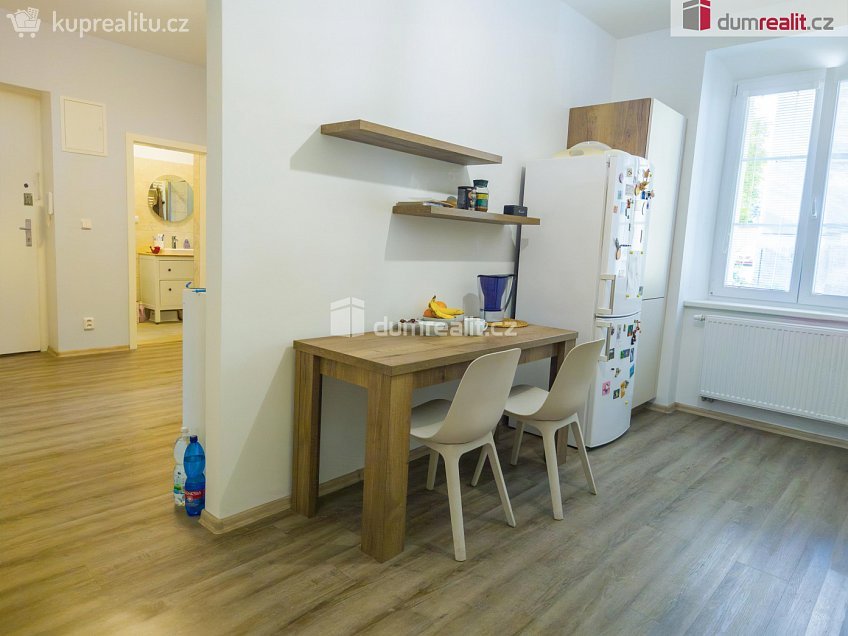 Prodej bytu 2+1 54 m^2 Štěpánkova, Beroun 