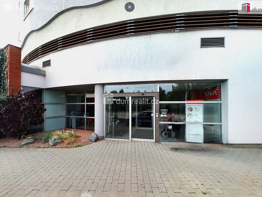 Pronájem  obchodních prostor 193 m^2 Bubeníčkova, Brno 