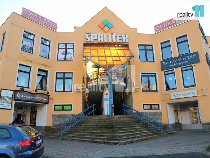 Pronájem  obchodních prostor 55 m^2 Dr. Martínka, Ostrava 