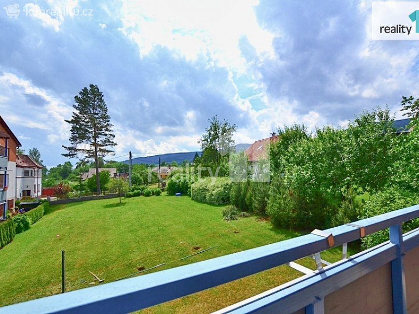 Prodej bytu 3+1 97 m^2 Dubice, Liberec 