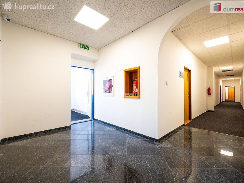 Pronájem bytu 1+kk 17 m^2 Novohradská, České Budějovice 