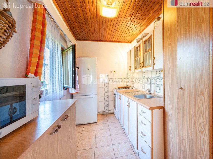 Prodej  chaty 65 m^2 Strážkovice, Strážkovice 