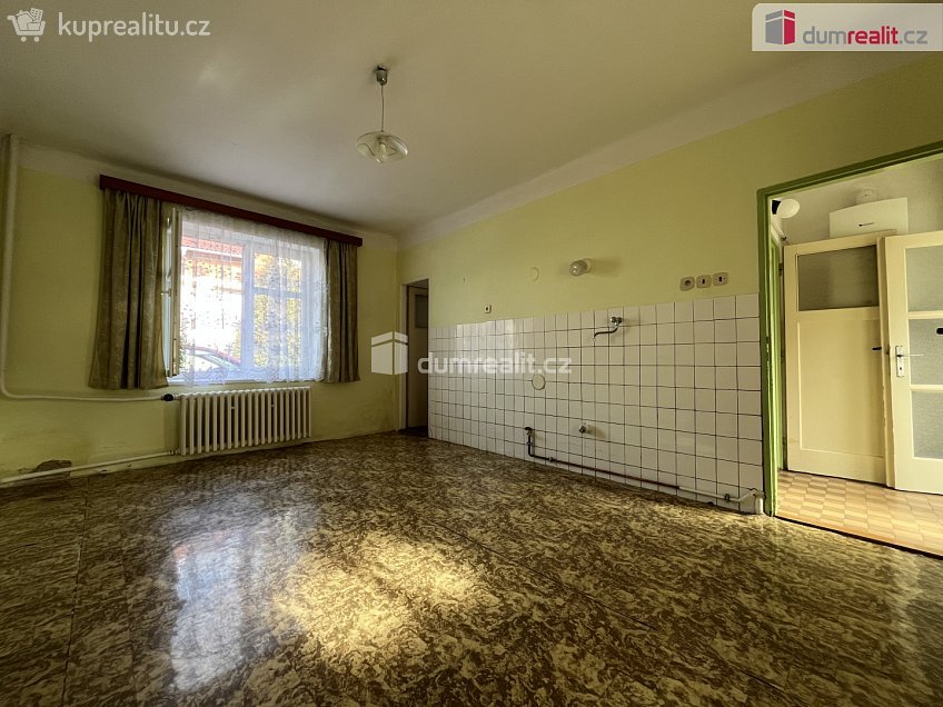 Prodej  rodinného domu 65 m^2 Žižice, Žižice 