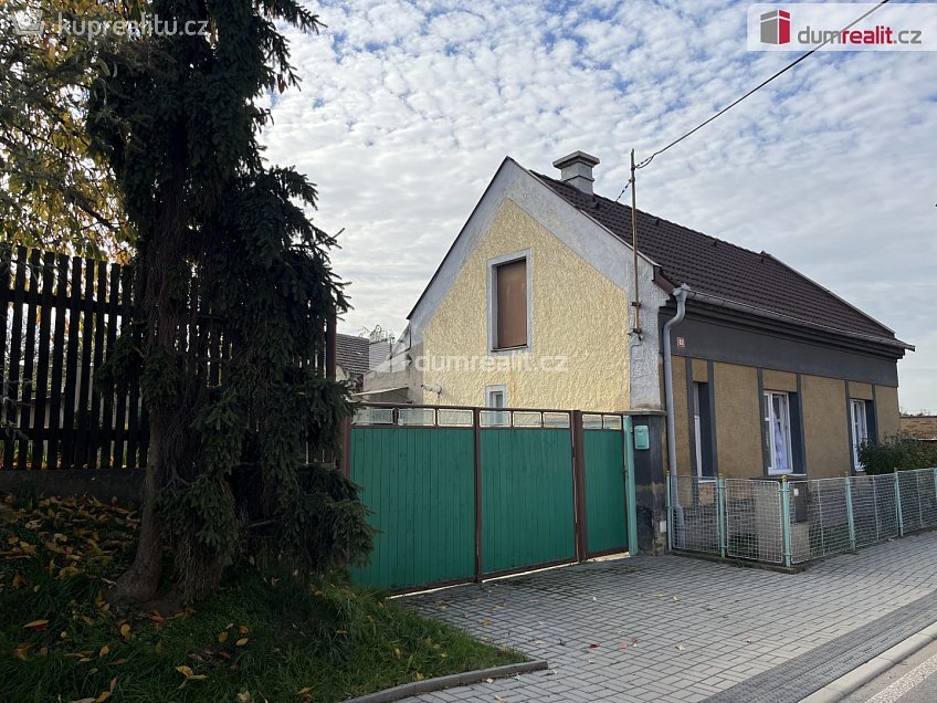 Prodej  rodinného domu 65 m^2 Žižice, Žižice 