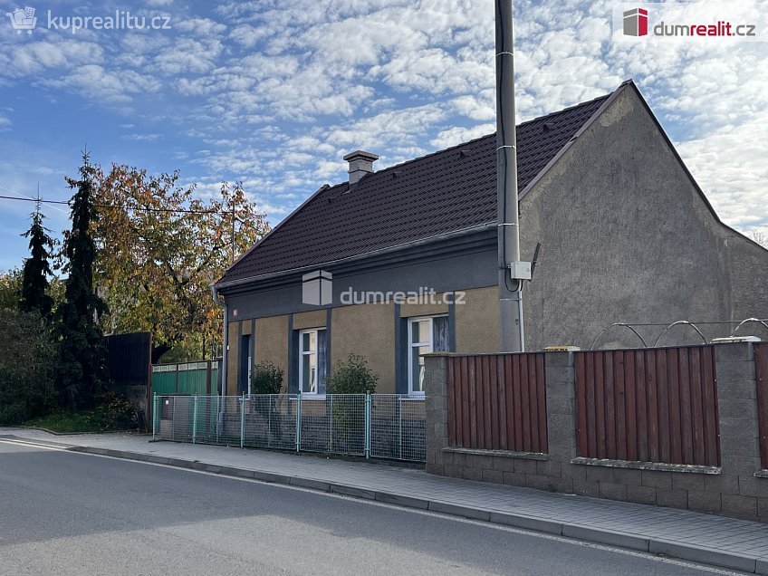 Prodej  rodinného domu 65 m^2 Žižice, Žižice 