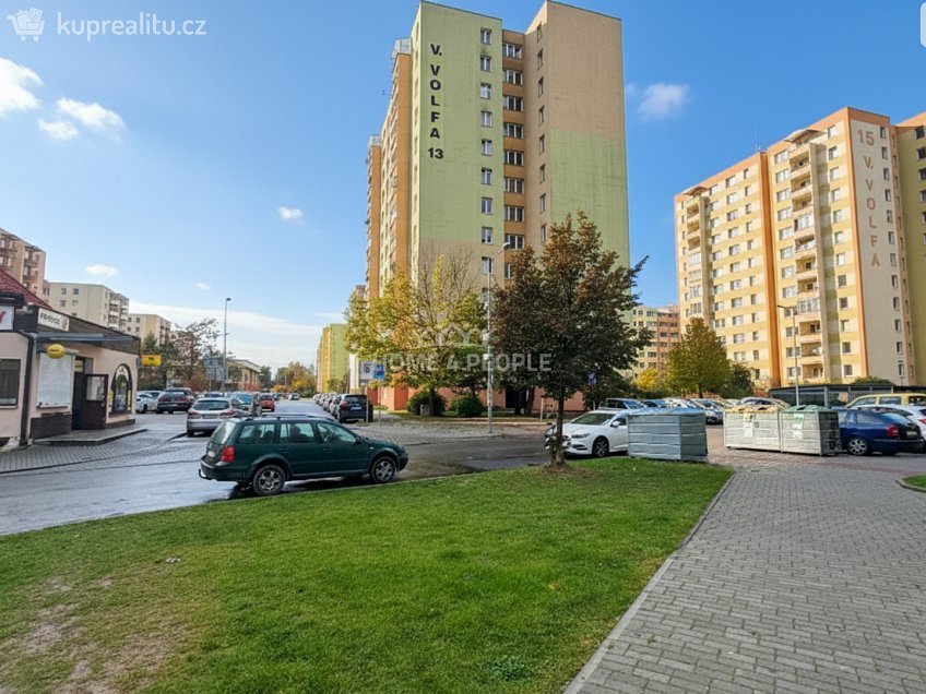 Prodej bytu 2+kk 39 m^2 V. Volfa, České Budějovice 