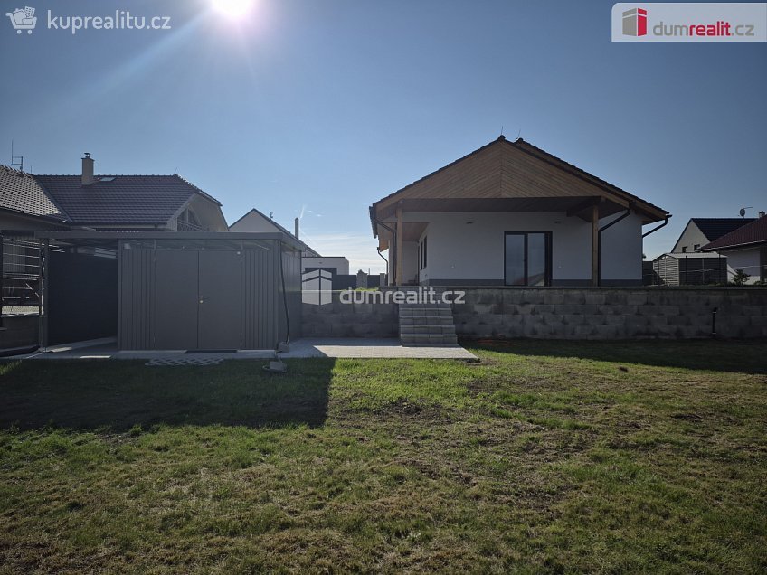 Pronájem  rodinného domu 109 m^2 Venkovská, Vědomice 