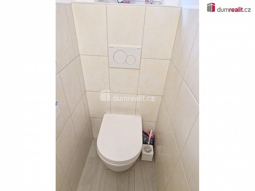 Prodej  rodinného domu 112 m^2 Slabčice, Slabčice 
