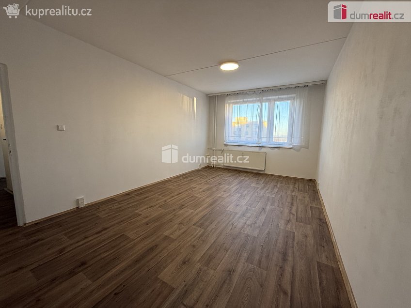 Pronájem bytu 1+1 40 m^2 Na Borku, Jirkov 