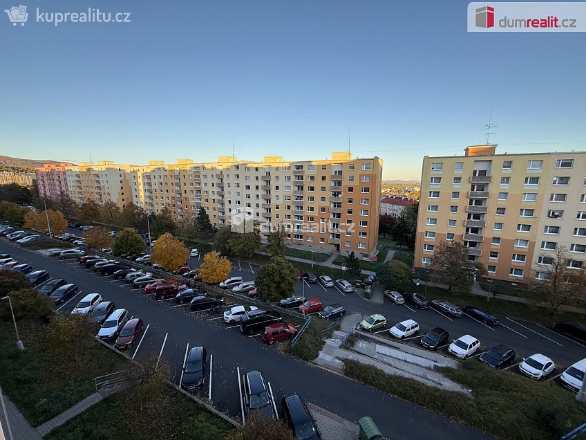 Pronájem bytu 1+1 40 m^2 Na Borku, Jirkov 
