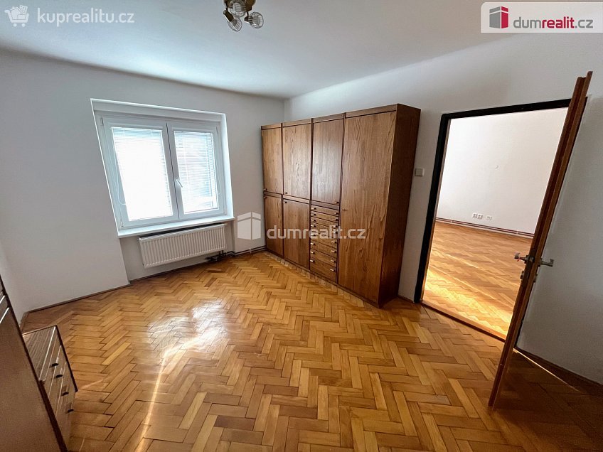Pronájem bytu 2+1 63 m^2 Prokopa Holého, Uherské Hradiště 