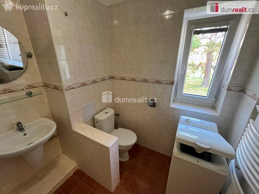 Pronájem bytu 2+1 63 m^2 Prokopa Holého, Uherské Hradiště 