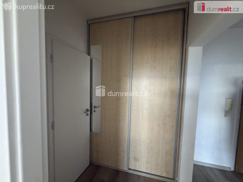 Pronájem bytu 2+kk 40 m^2 Brandtova, Ústí nad Labem 