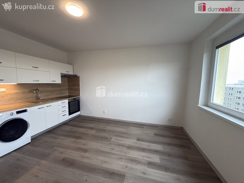 Pronájem bytu 2+kk 40 m^2 Brandtova, Ústí nad Labem 