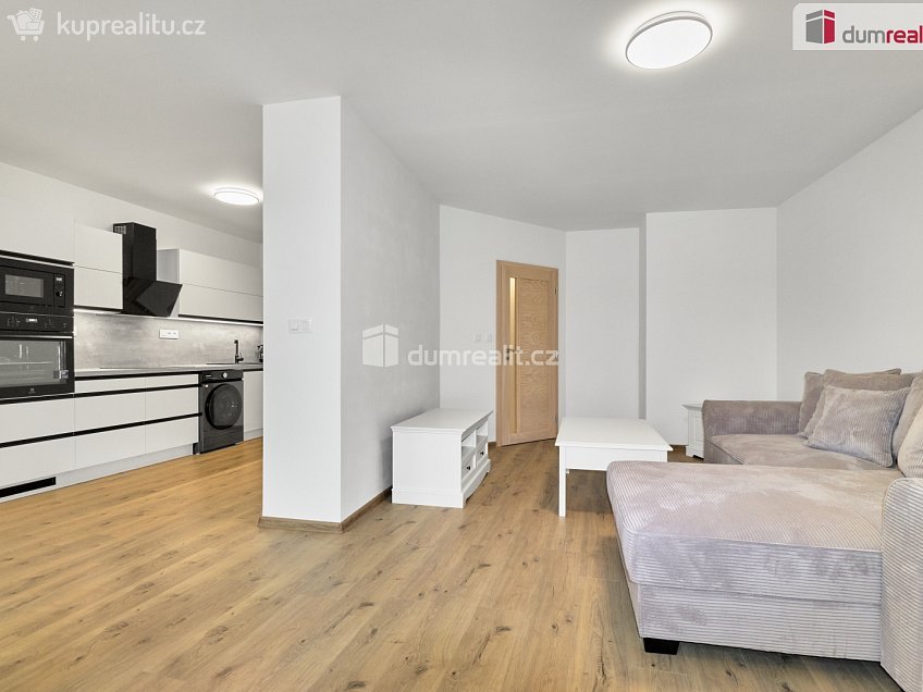 Prodej bytu 3+kk 90 m^2 nábřeží Jana Palacha, Karlovy Vary 