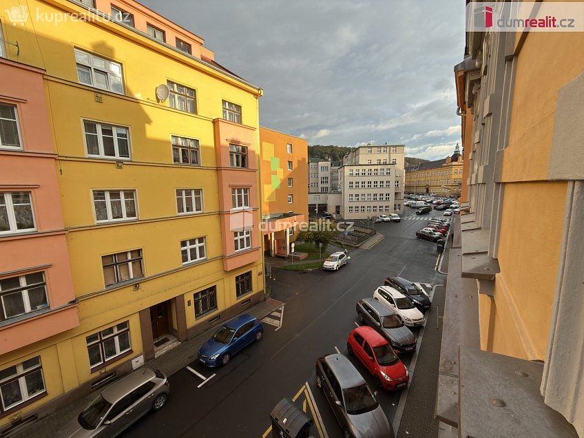 Pronájem bytu 2+kk 38 m^2 Jungmannova, Děčín 