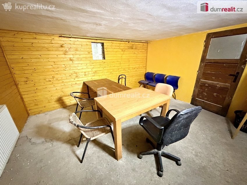 Prodej  rodinného domu 171 m^2 Valašská Senice, Valašská Senice 