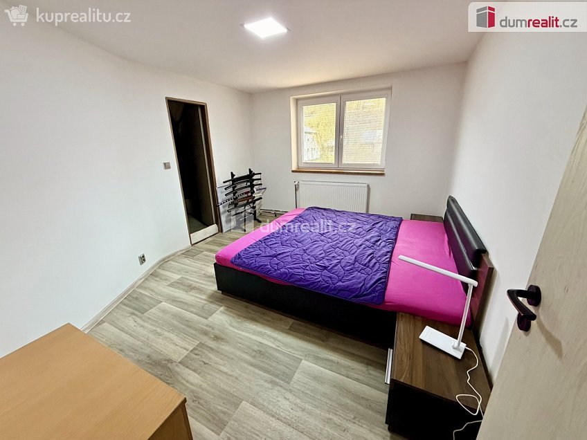 Prodej  rodinného domu 171 m^2 Valašská Senice, Valašská Senice 