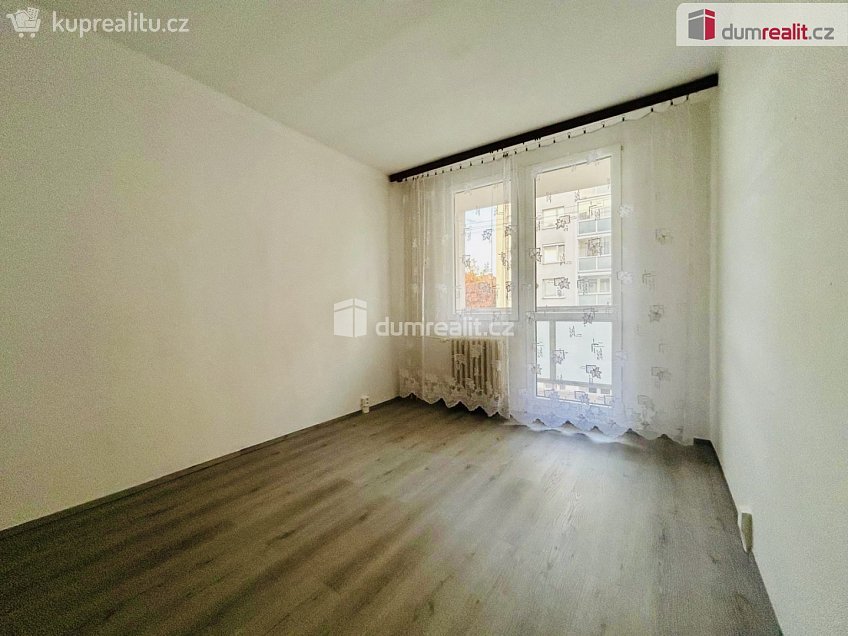 Pronájem bytu 3+kk 62 m^2 sad Míru, Zruč nad Sázavou 