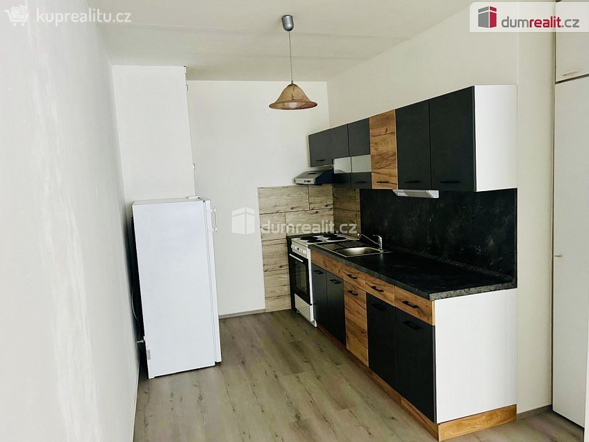 Pronájem bytu 3+kk 62 m^2 sad Míru, Zruč nad Sázavou 