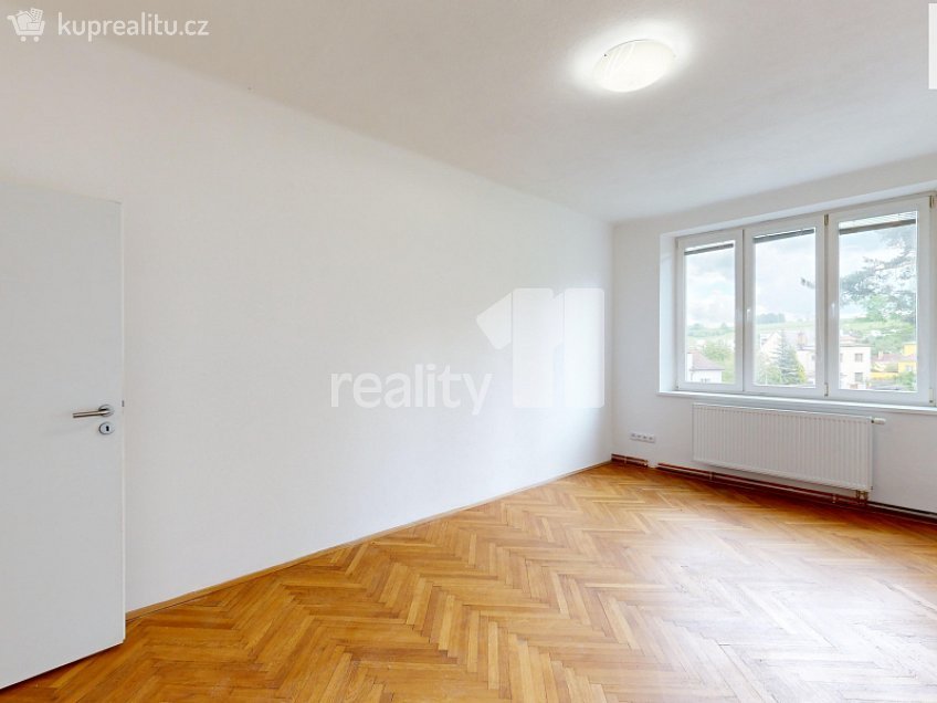 Prodej bytu 3+kk 68 m^2 Nádražní, Pelhřimov 