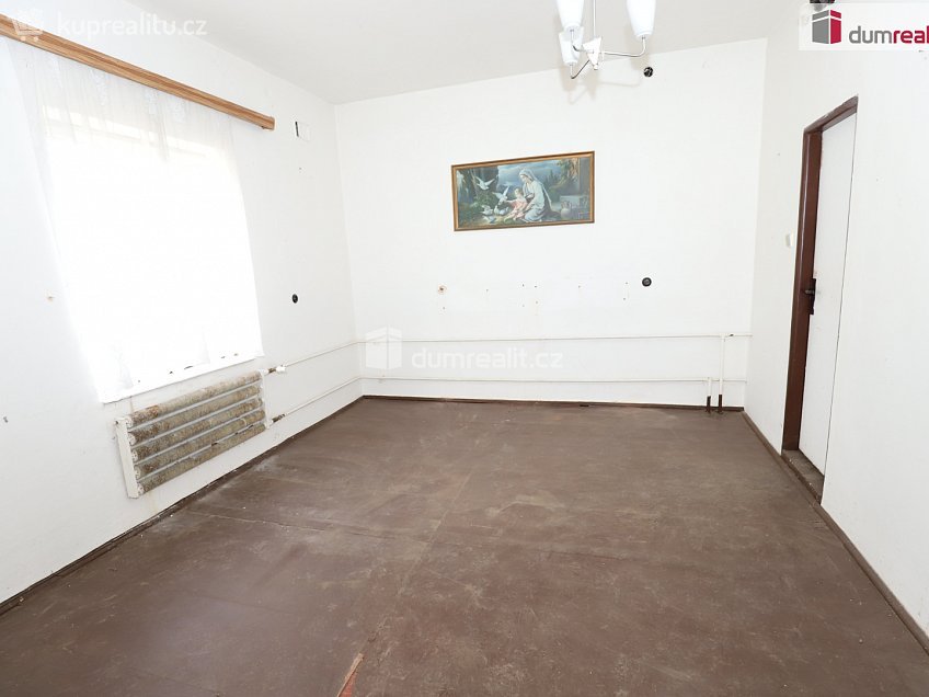 Prodej  vily 320 m^2 Dlouhá, Aš 