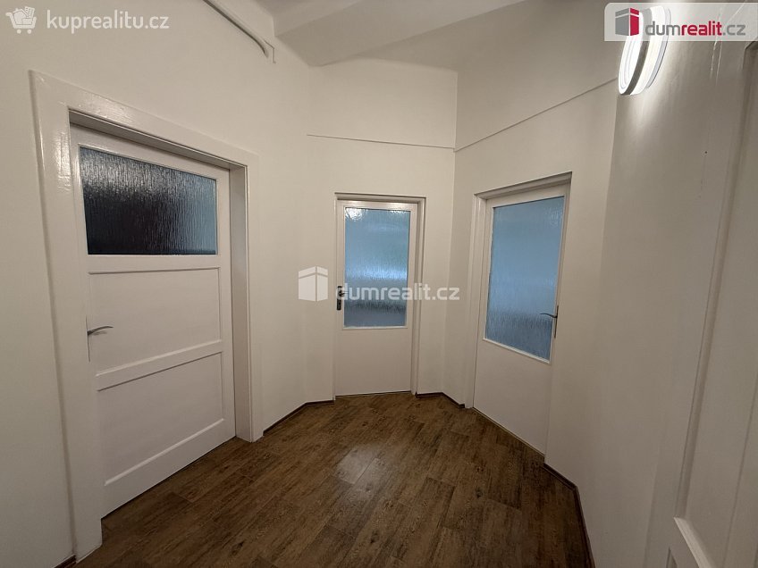 Pronájem bytu 3+kk 79 m^2 Žukovova, Ústí nad Labem 
