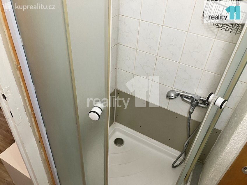 Pronájem bytu 2+kk 36 m^2 17. listopadu, Dobřany 